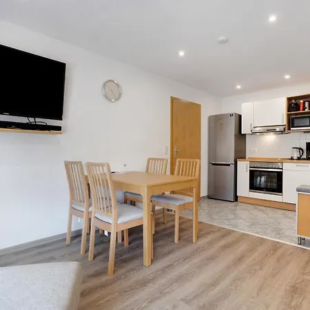 펜션 Ferienanlage Grosskoschen